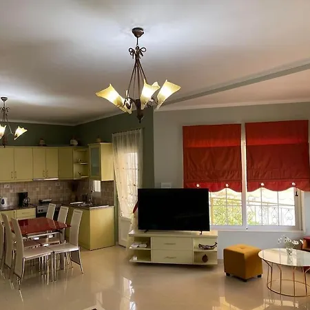 Apartment Debora *